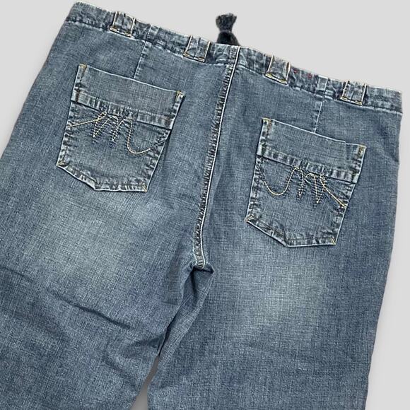 MOSSIMO SUPPLY CO VINTAGE Y2K LOW RISE FLAT POCKET CROP BLUE JEANS SIZE 13 - Picture 4 of 7